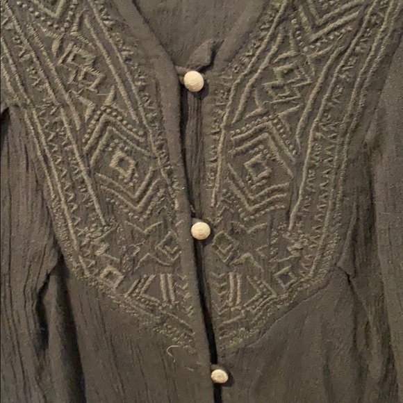 EUC Roxy Black Flowy Button Down Blouse - Picture 7 of 14